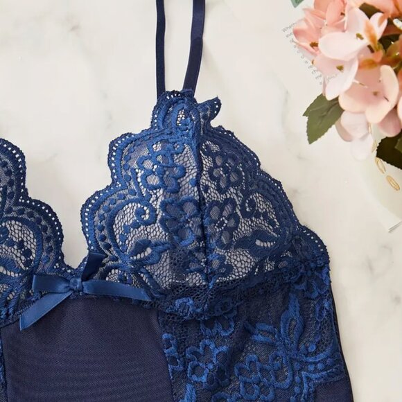 Medium - Hot Solid Contrast Lace Dress, V Neck, Bow, Cami, Baby doll # 074NB - Picture 3 of 5